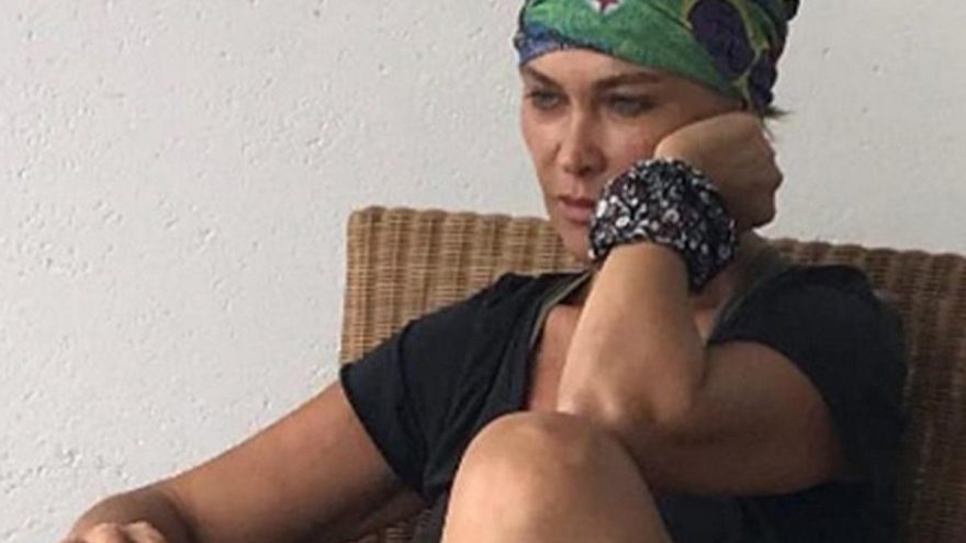 Hülya Avşar’dan takipçilerine hodri meydan!