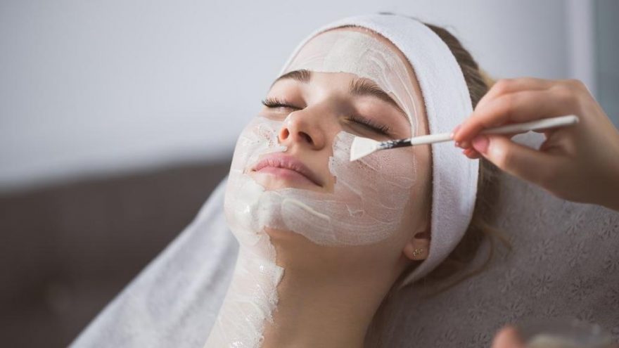 Peeling ne kadar sıklıkta yapılmalı? Peling cilde zarar verir mi?