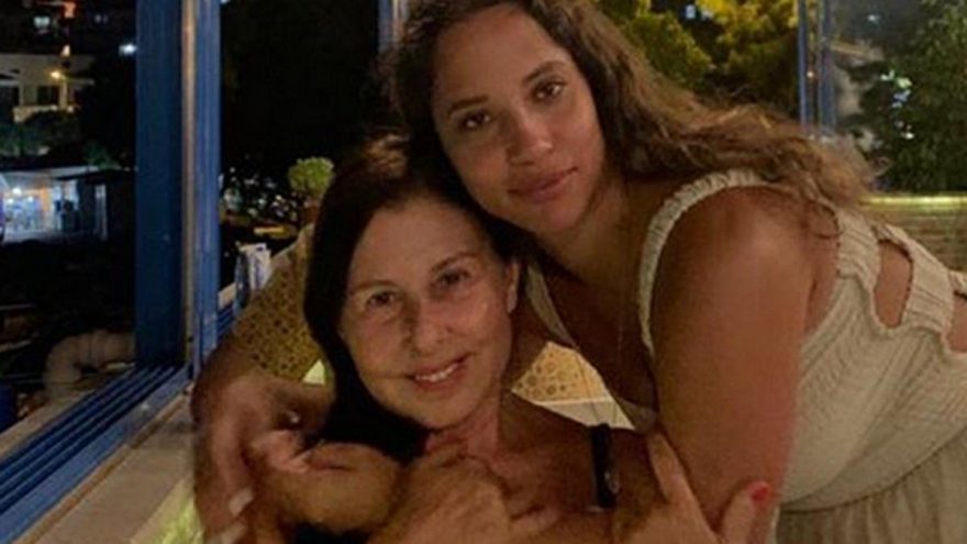 Nilüfer: 30’u da 40’ı da görür müyüm?