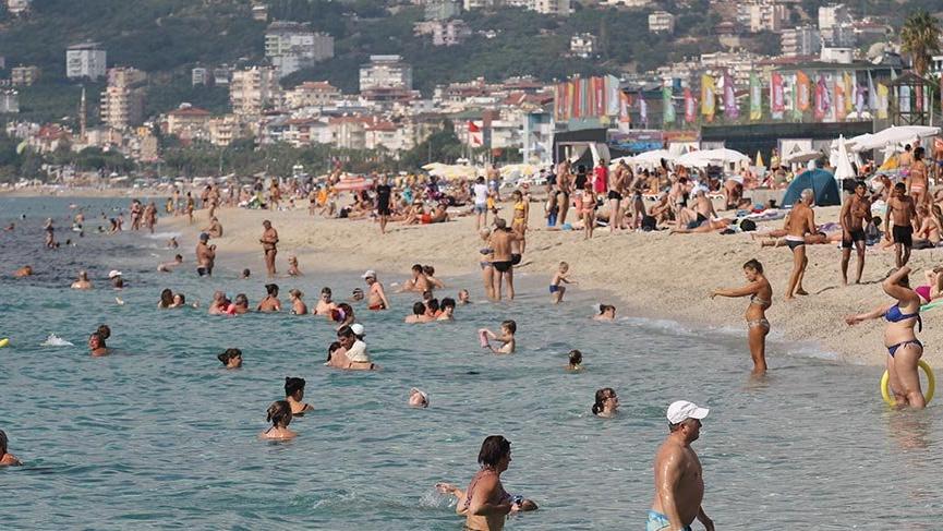 Antalya turizmine bayram dopingi