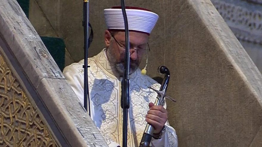 İYİ Parti’li Çıray, Diyanet İşleri Başkanı Erbaş hakkında suç duyurusunda bulunacağını açıkladı!