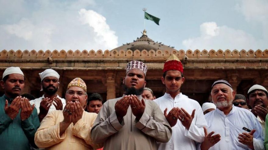 Hindistan’da tartışma yaratan karar: Babür Camii, Hint tapınağına çevrilecek