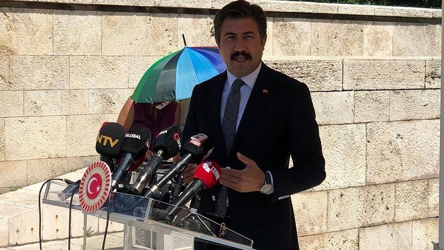 AKP’li Özkan’dan ‘sosyal medya düzenlemesi’ açıklaması