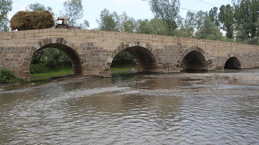 Tokat’taki Roma dönemi köprü hala kullanımda