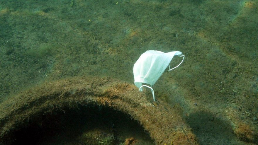 Kaş Limanı’nda ‘utandıran’ görüntüler