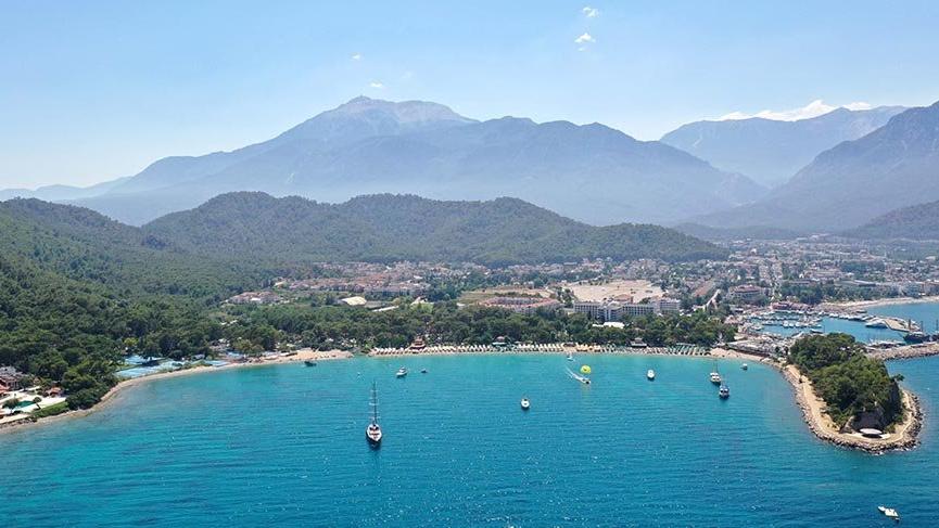 Tahtalı Dağı’nın zirvesi, 1 ayda 15 bin kişiyi ağırladı