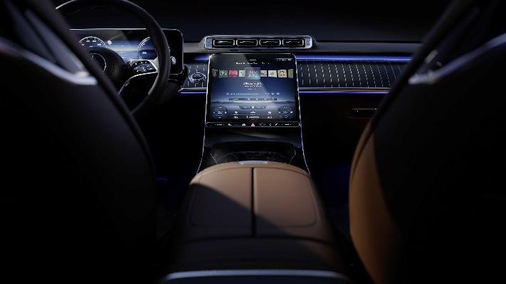 Mercedes yeni S-Serisi’nin detaylarını açıklamaya devam ediyor