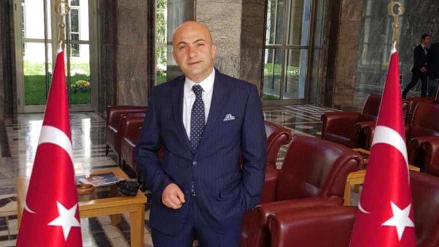 ‘Sahte’ dedi, hesabını kapadı