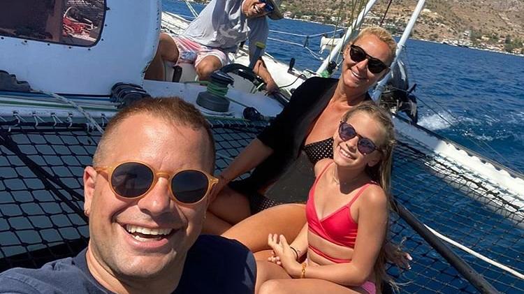 Pınar Altuğ sosyal medyanın diline düştü!