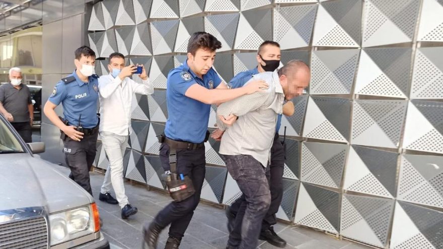 Genç kızlara cinsel organını gösterdi, yakalanınca ‘beni öldürün’ dedi