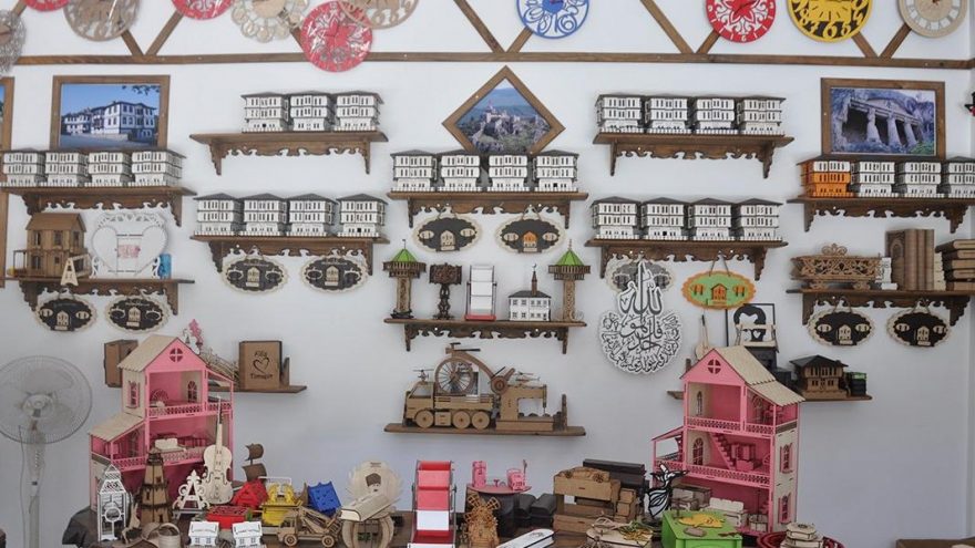 Tarihi güzellikler usta ellerde sanat eserine dönüşüyor