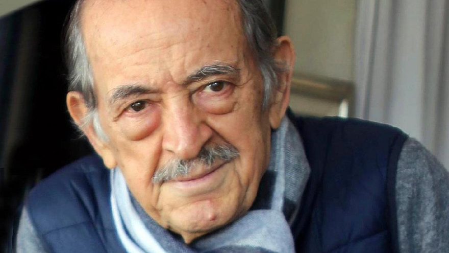 Gazeteci Varlık Özmenek hayatını kaybetti