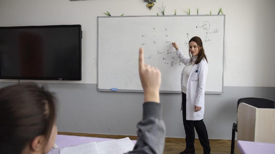 Eş durumu tayin kontenjanları açıklandı! MEBBİS özür grubu başvurusu nasıl yapılır?
