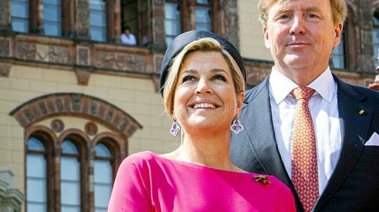 Hollanda Kralı, Ege’de tatilde