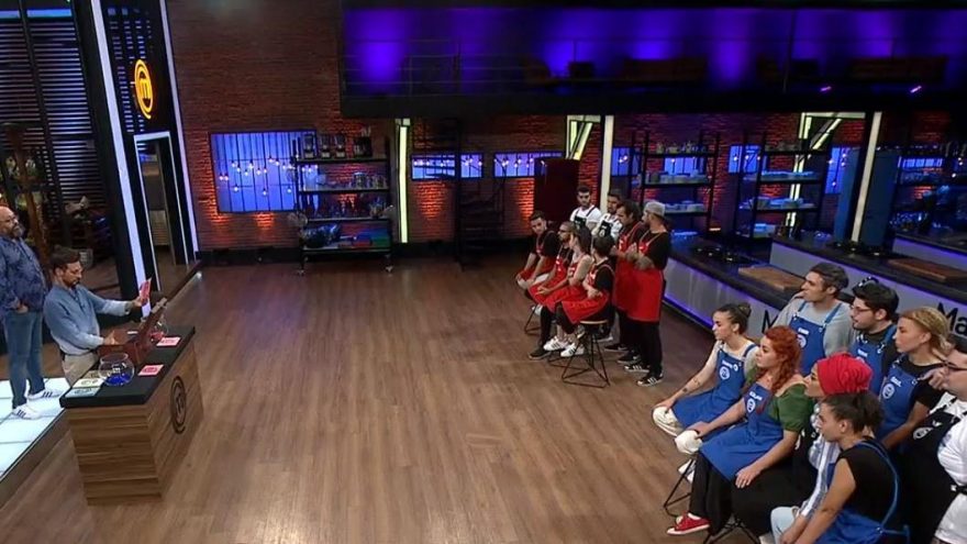 MasterChef’te eleme adayı kim oldu? Dokunulmazlık oyunu için büyük mücadele…