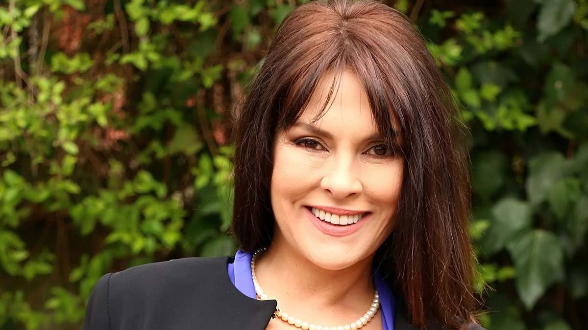 Aydan Sener Issizlik Beni Cok Uzuyor Kultur Sanat Haberleri