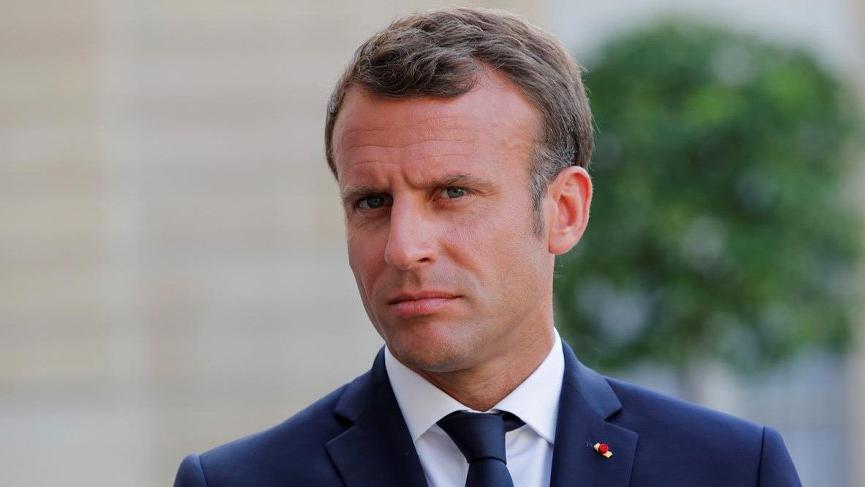 Macron haddini aştı!