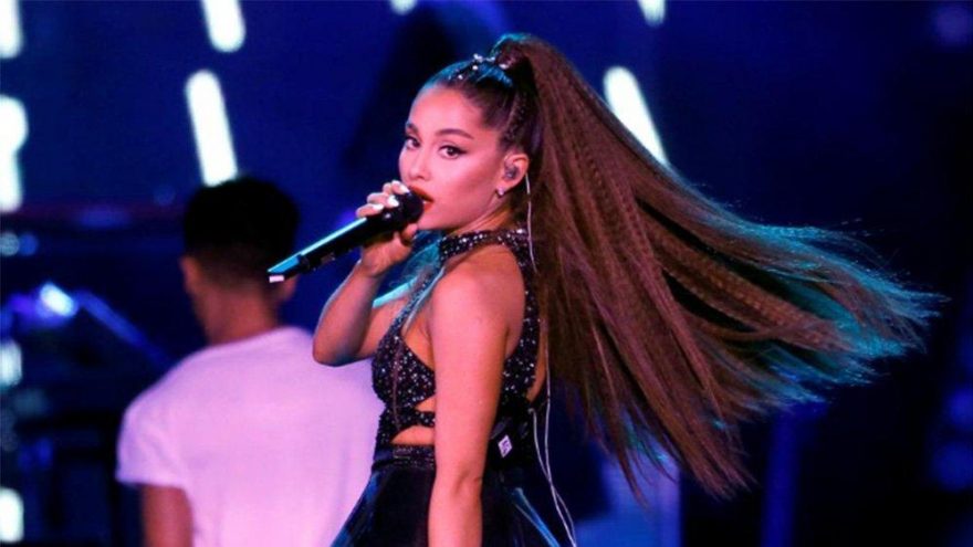 Ariana Grande’den Instagram rekoru! 200 milyonu aştı