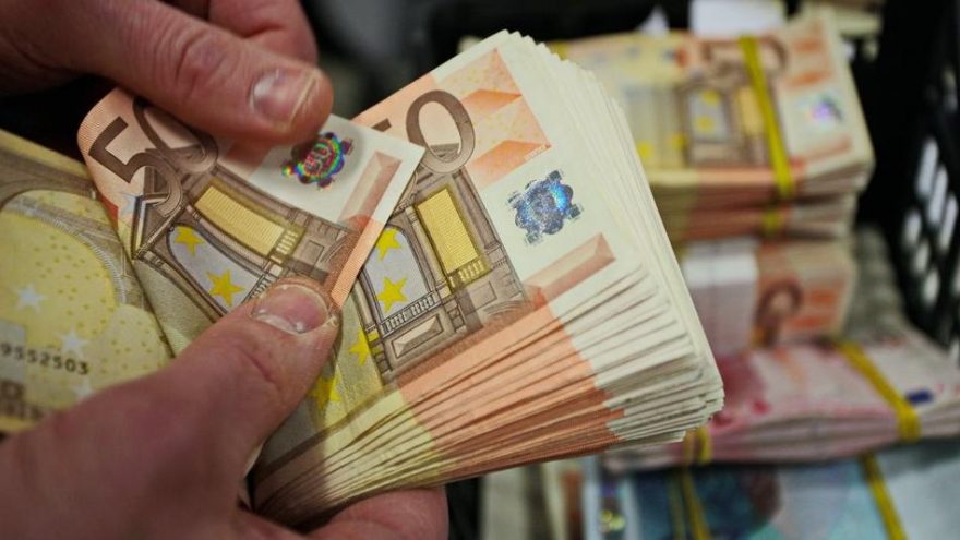 Euro Bölgesi’nde deflasyon başladı