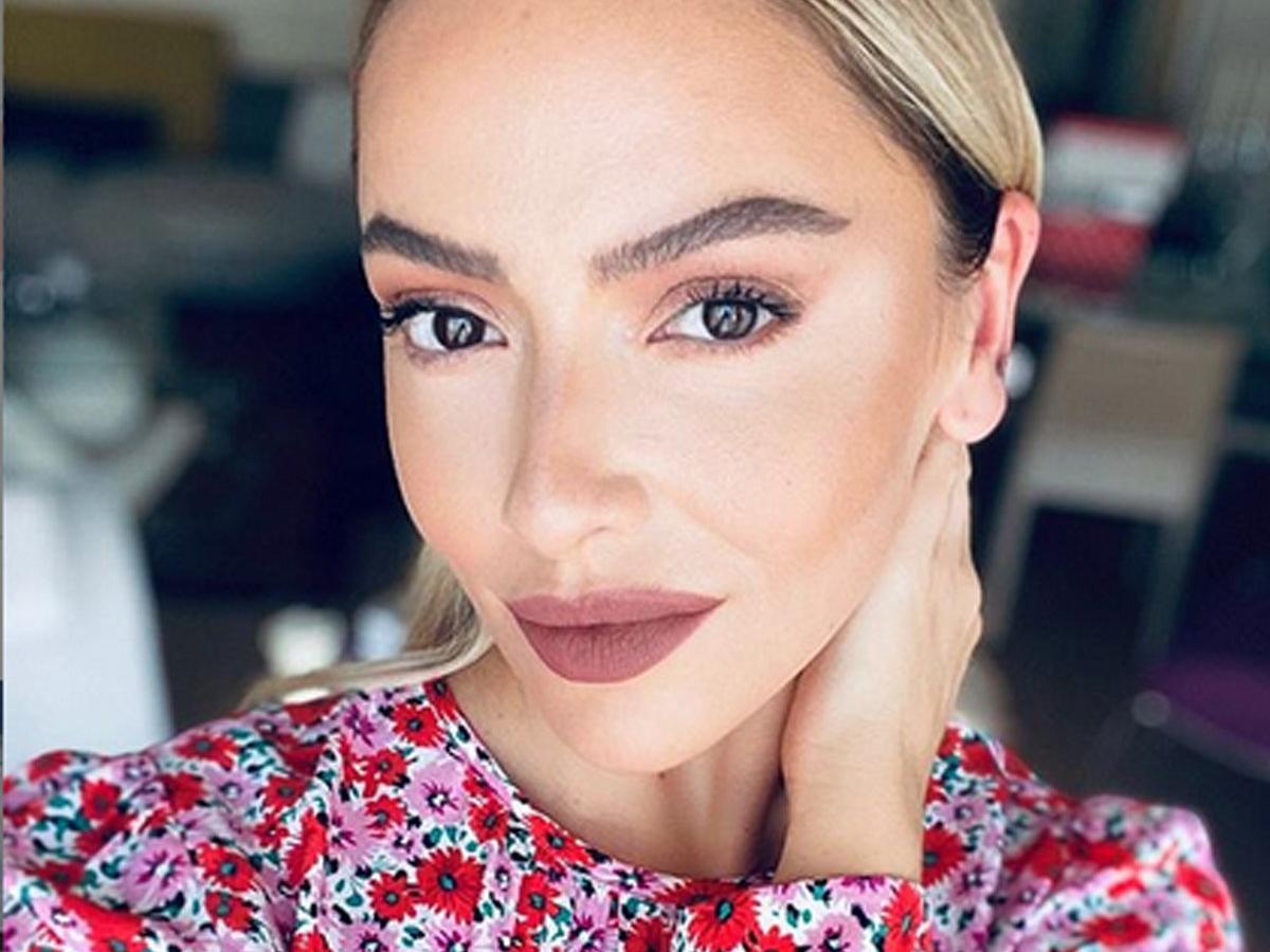 Hadise Beklemeye Gecti Magazin Haberleri