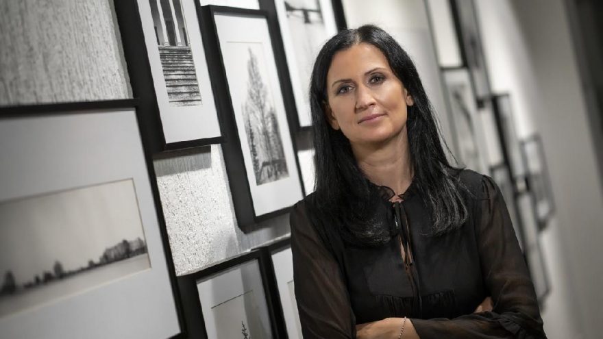 ‘Dünya’ sergisine yoğun ilgi