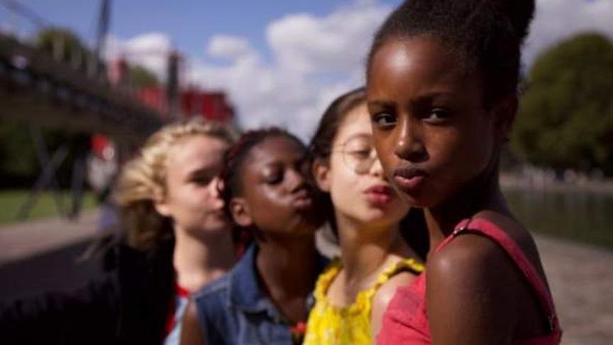 Netflix tartışma yaratan Cuties için erteleme kararı aldı