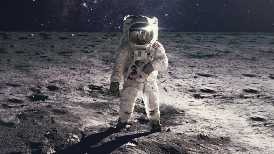 NASA’dan dikkat çeken teklif! Ay’dan kiloyla taş toprak alacak