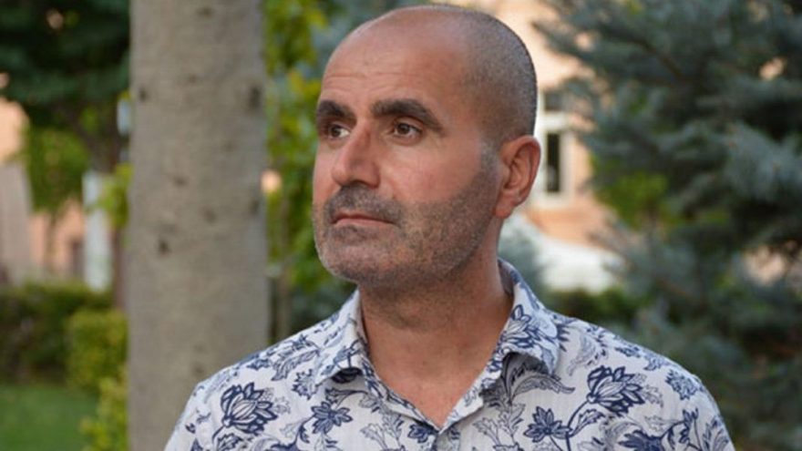 Gülemediğini Cem Yılmaz’ı izlerken anladı