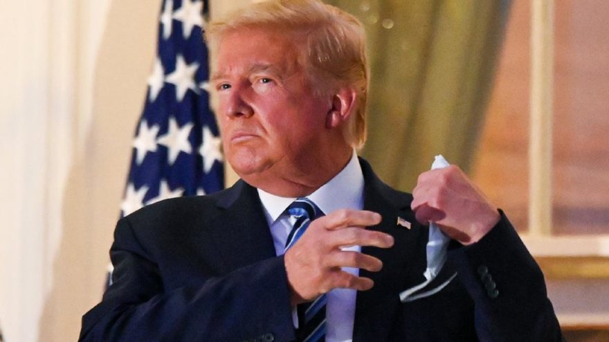 Trump’ın Covid-19 şovu devam ediyor: Korkmayın