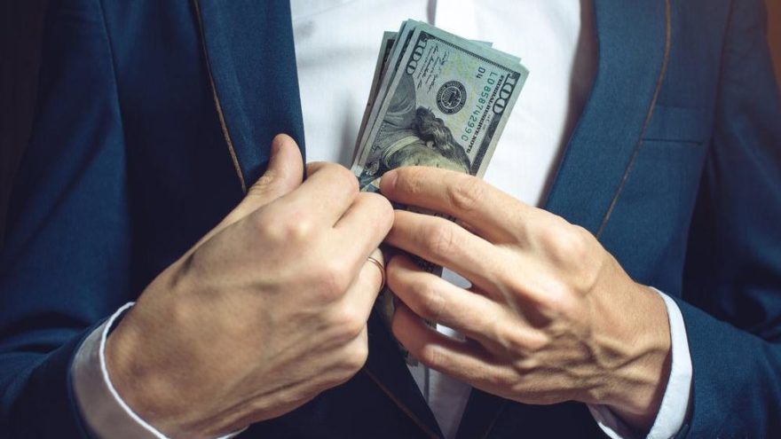 Eylül ayında en çok dolar kazandırdı