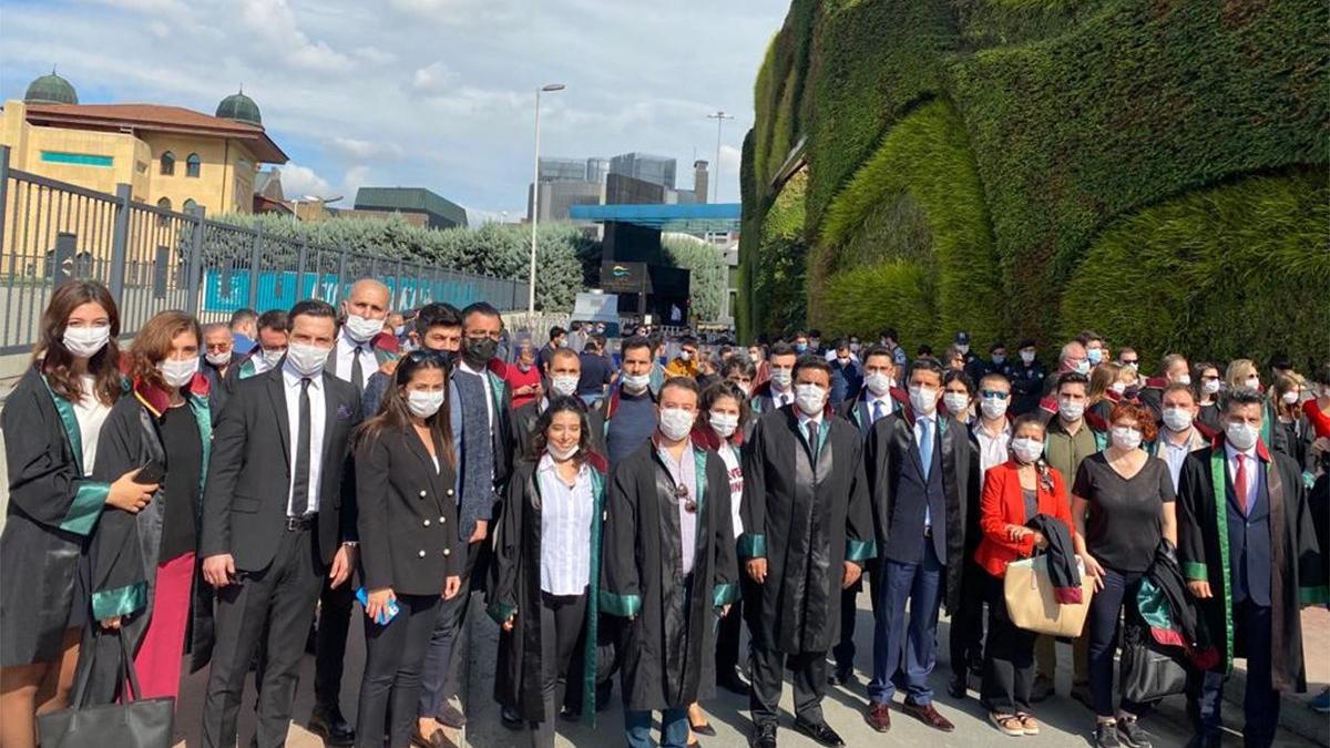 avukatlar genel kurul erteleme