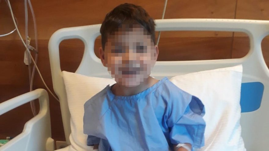 Üç yaşındaki R.E., sessiz sedasız toprağa verildi