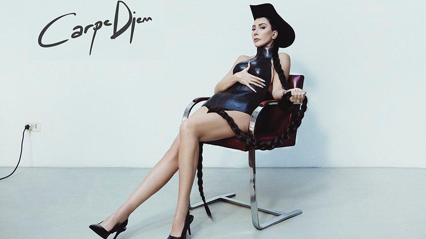 hande yener in album kapagi iran da