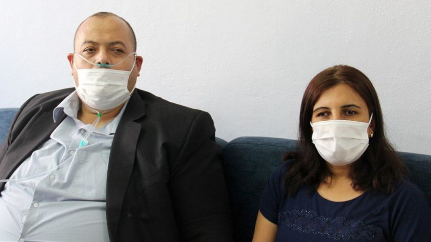 Zorluklara birlikte göğüs geren engelli çift, coronayı da yendi