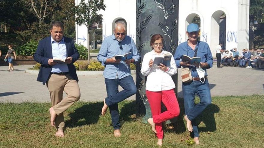 Fatsa’da çıplak ayakla kitap okuma eylemine İstanbul’dan destek