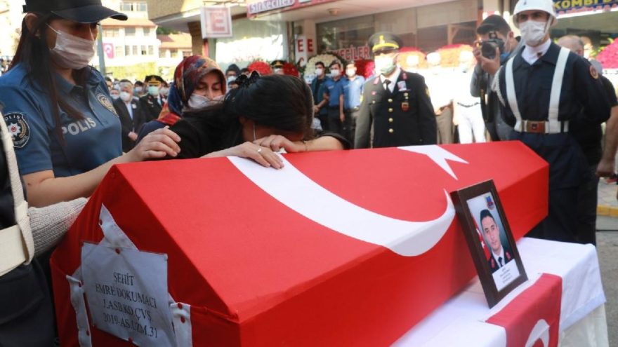 Şehit Astsubay Emre Dokumacı son yolculuğuna uğurlandı