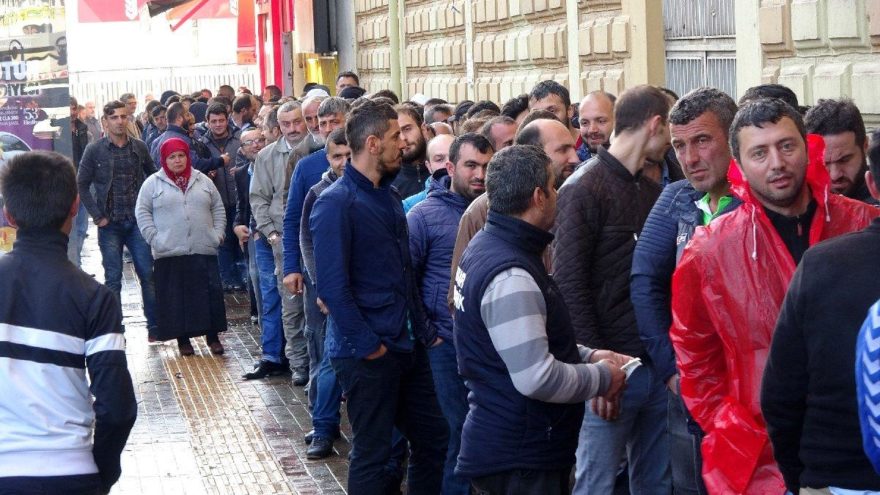 Gerçek işsiz sayısı açıklanan rakamın iki katı