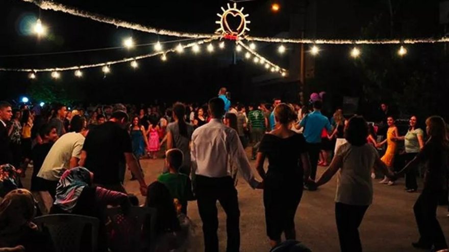 Adana’da sokak düğününe 111 bin 300 TL maske mesafe cezası