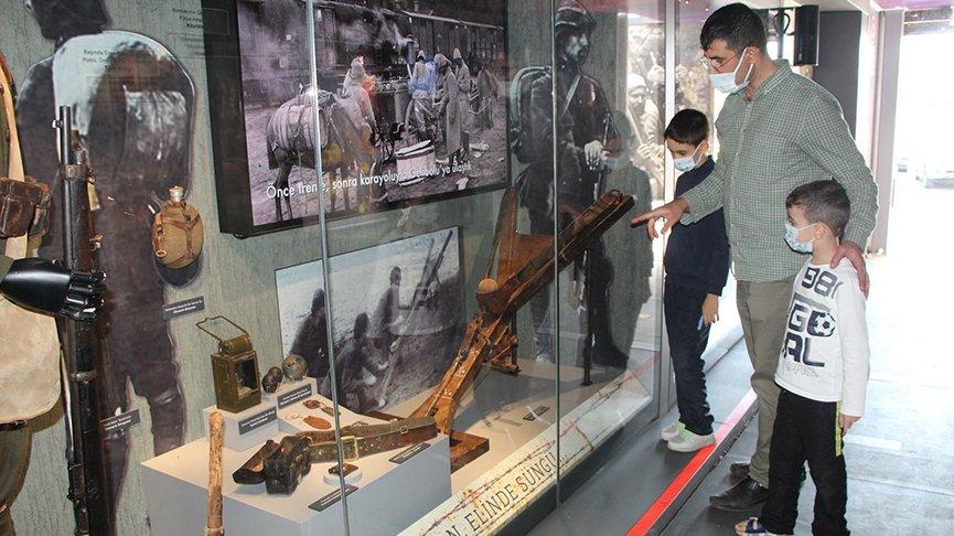 Çanakkale Savaşları Mobil Müzesi Bingöl’de
