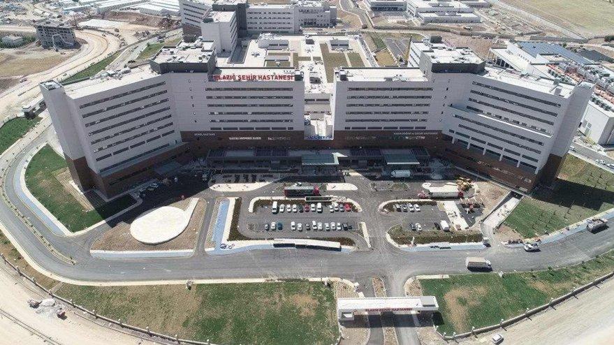 Hastaneye sedye yerine golf arabası aldılar