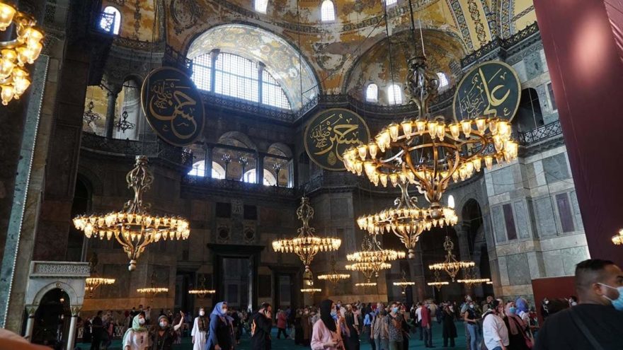 Ayasofya’da Fatih’in iradesine uyulmadı