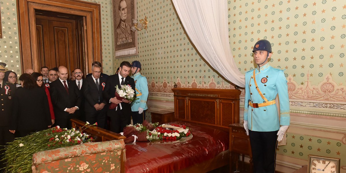 Atatürk’ün sesi ‘Dolmabahçe Ağaçlı Yolda’ yankılanacak - Resim : 1