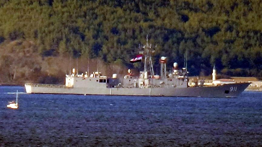 Mısır savaş gemileri Çanakkale Boğazı’ndan geçti