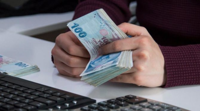 ‘Artık devlet kredi verse de bir anlamı yok’