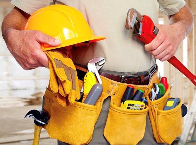 Tur Assist, konut ve iş yeri yardım hizmetlerinin yanı sıra, tam 7 bin 537 konut ve iş yerineonarım ve restorasyon hizmeti sağladı. Bu hizmetlerin arasında seramik-fayans değişimi ve onarımı, kapı pencere onarımları, yer döşeme tamiratları gibi hizmetler de yer alıyor.