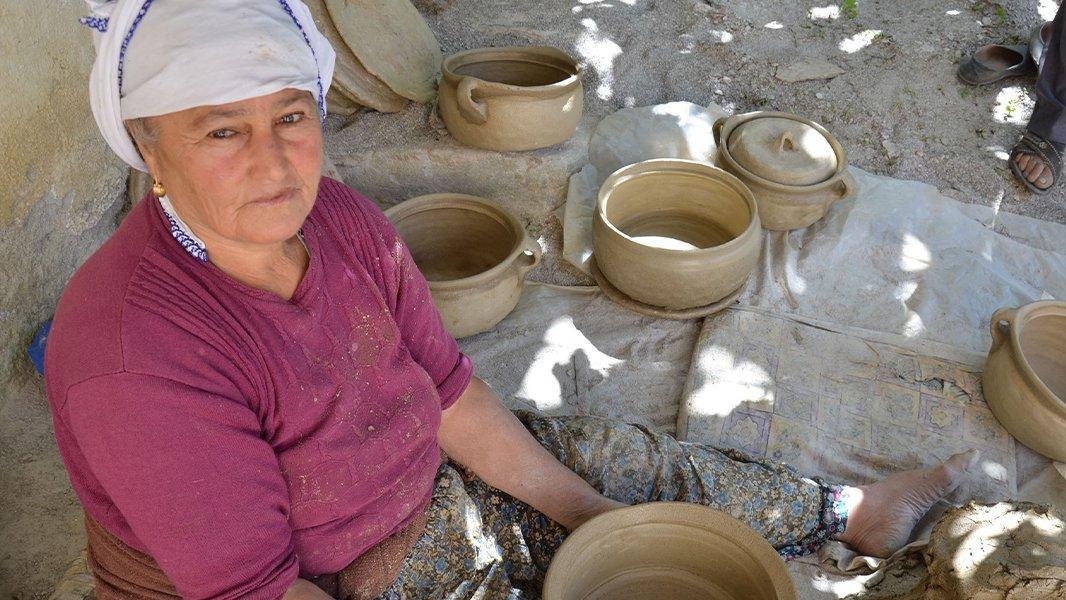 tam 600 yillik comlekcilik gelenegini yasatiyorlar guncel yasam haberleri