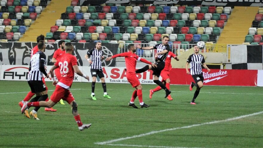 Altay evinde dağıldı