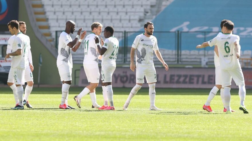 Konyaspor hayata döndü! 5 maç sonra galibiyet…
