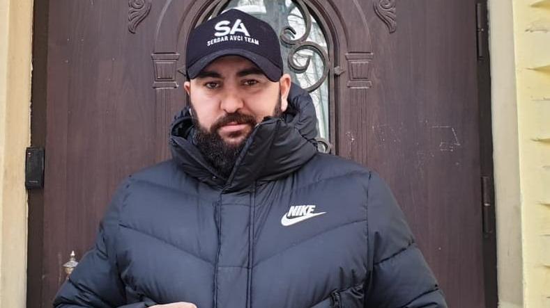 Şampiyonluk maçı ertelenen Serdar Avcı, altın kemere kilitlendi