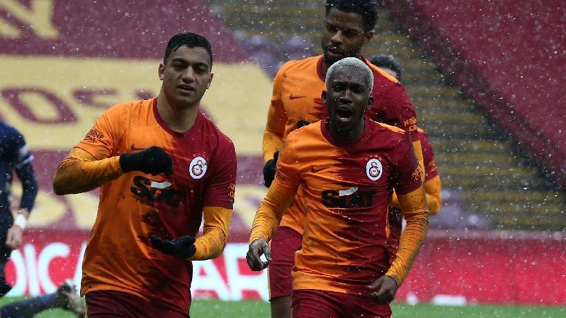 Fatih Terim’den Onyekuru ve Mostafa baskısı